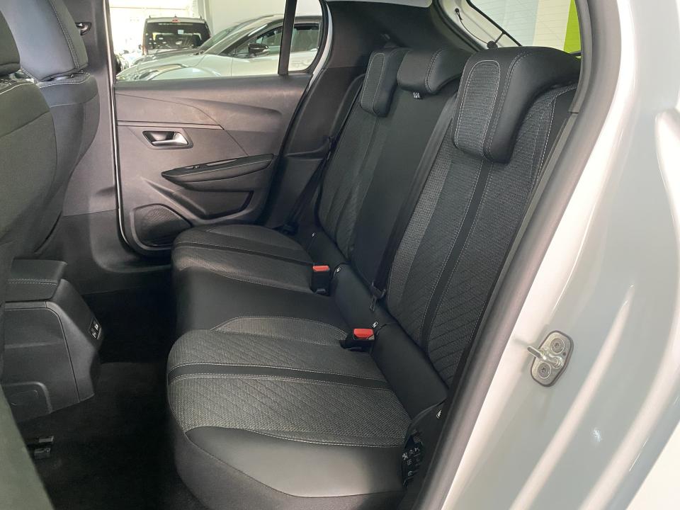 Peugeot 208 Allure Hybrid 1.2 100CV eDCS6 MHEV