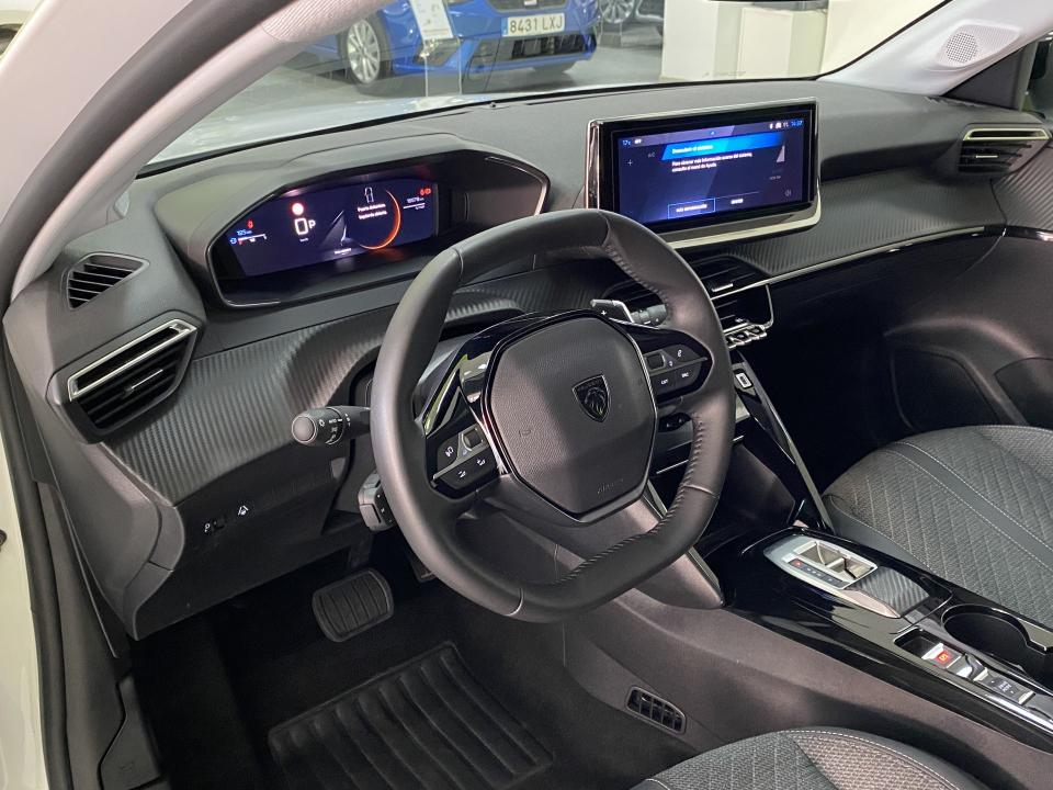 Peugeot 208 Allure Hybrid 1.2 100CV eDCS6 MHEV