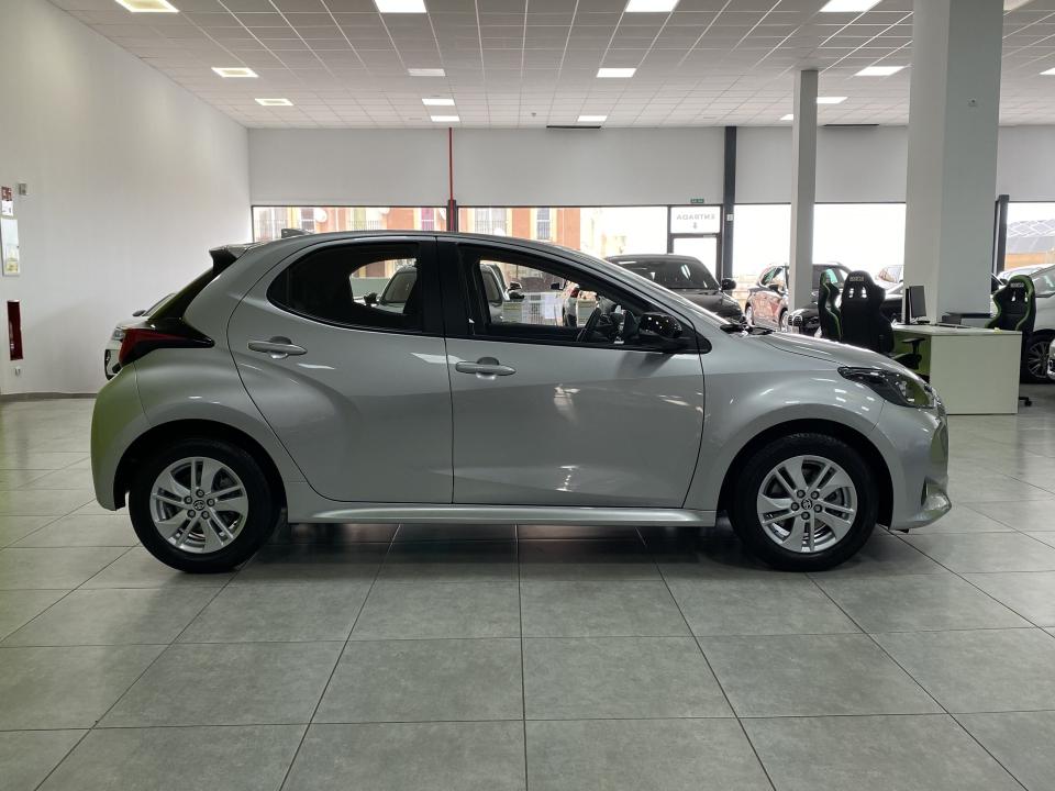 Toyota Yaris Active Tech 1.5 120H HEV