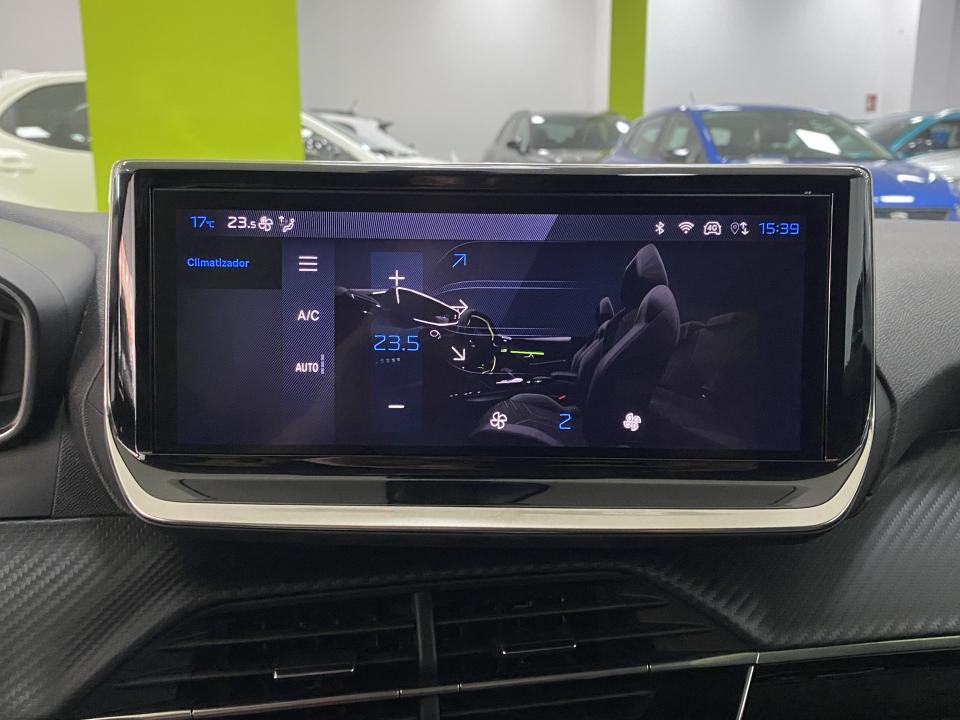 Peugeot 208 Allure Hybrid 1.2 100CV eDCS6 MHEV