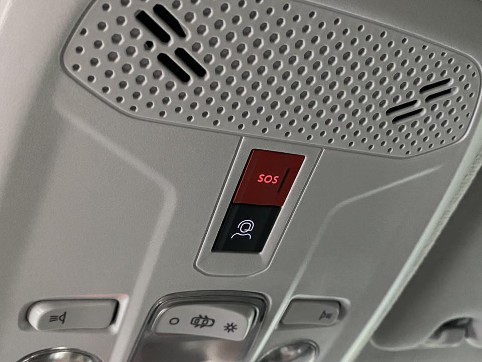 Peugeot 208 Allure Hybrid 1.2 100CV eDCS6 MHEV