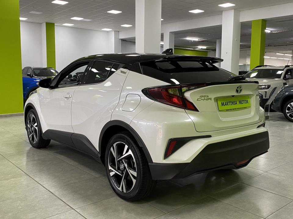 Toyota C-HR Advance 1.8 125H e-CVT HEV