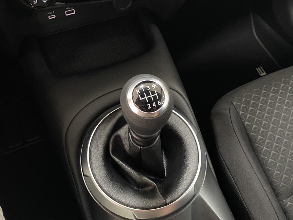 Nissan JUKE Acenta 1.0 DIG-T 114CV