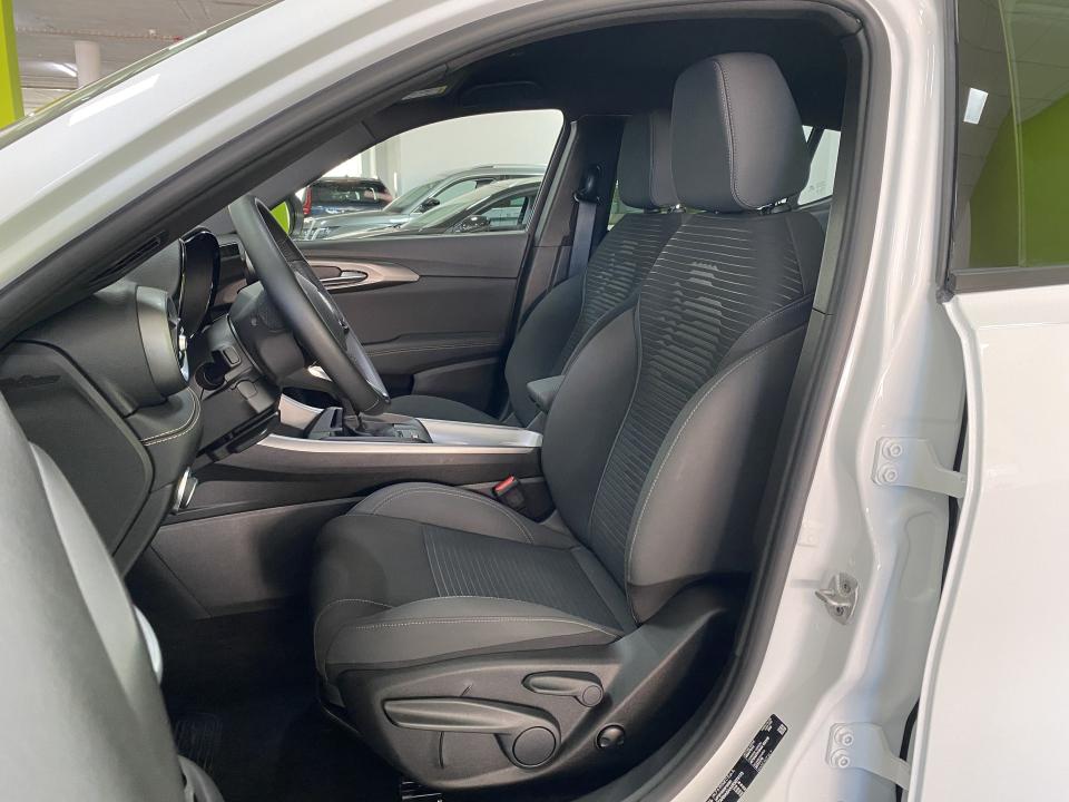 Alfa Romeo Tonale Sprint 4x2 1.6 DS 130CV TCT