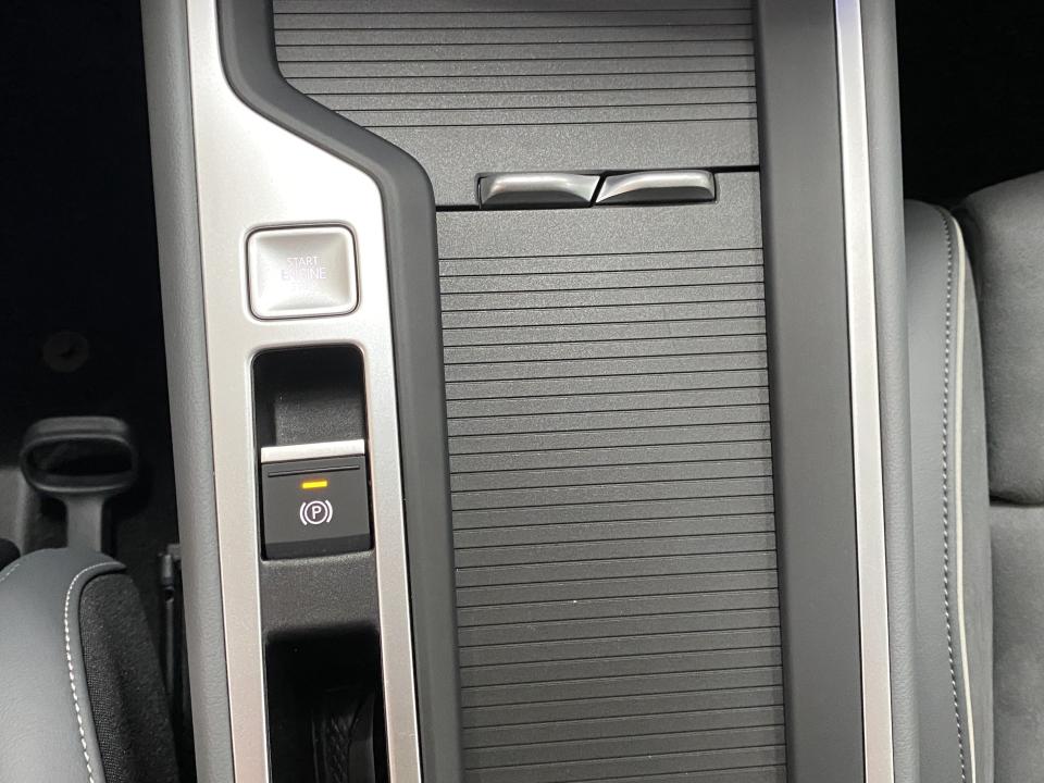 Volkswagen Passat Business 1.5 ETSI 150CV DSG MHEV