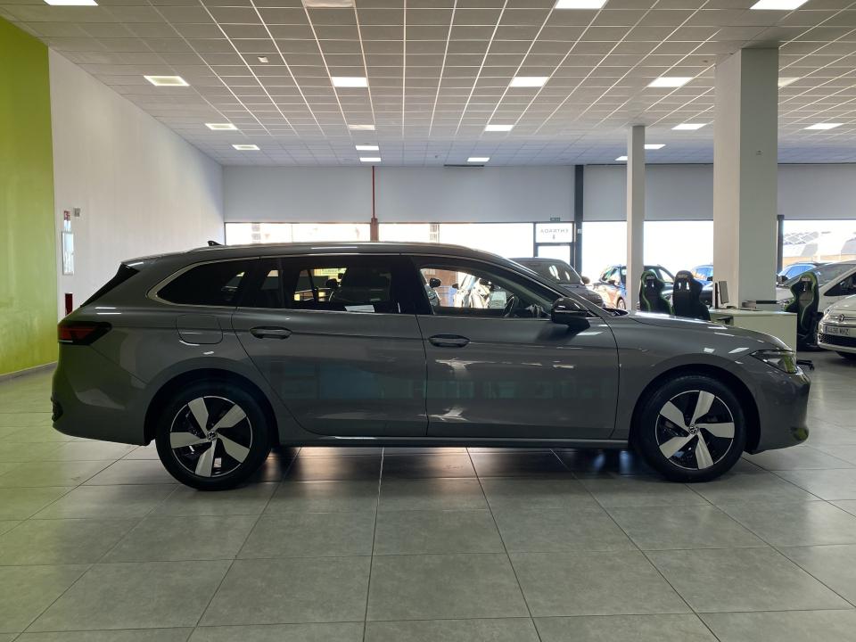 Volkswagen Passat Business 1.5 ETSI 150CV DSG MHEV