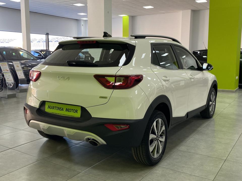 Kia Stonic Drive 1.0 T-GDI 100CV MHEV