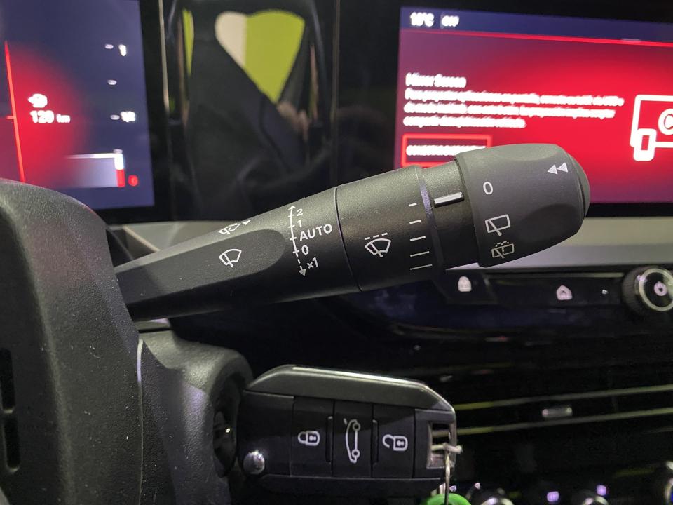 Opel Mokka GS Hybrid 1.2 T XHT 145CV eDCT6 MHEV