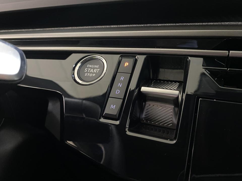 Peugeot 3008 Hybrid 3008 Allure Hybrid 1.2 145CV eDCS6 MHEV