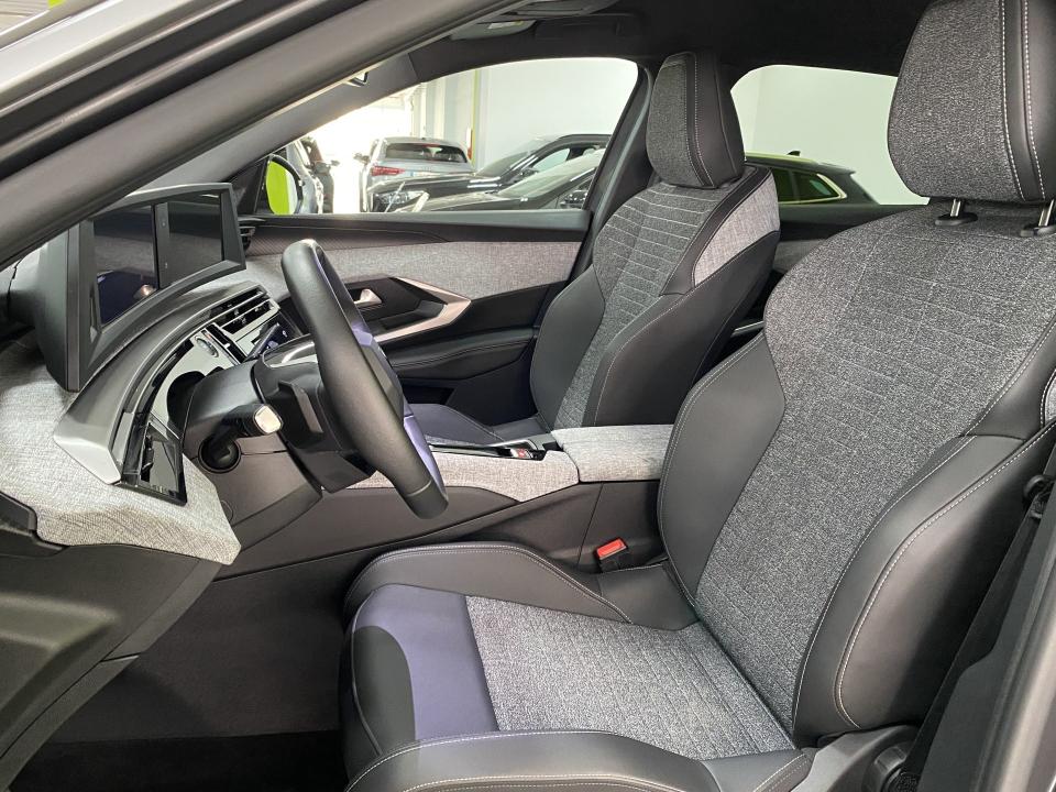 Peugeot 3008 Hybrid 3008 Allure Hybrid 1.2 145CV eDCS6 MHEV