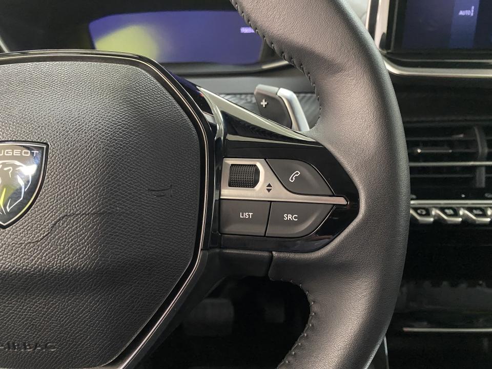 Peugeot 208 Allure Hybrid 1.2 110CV eDCS6 MHEV