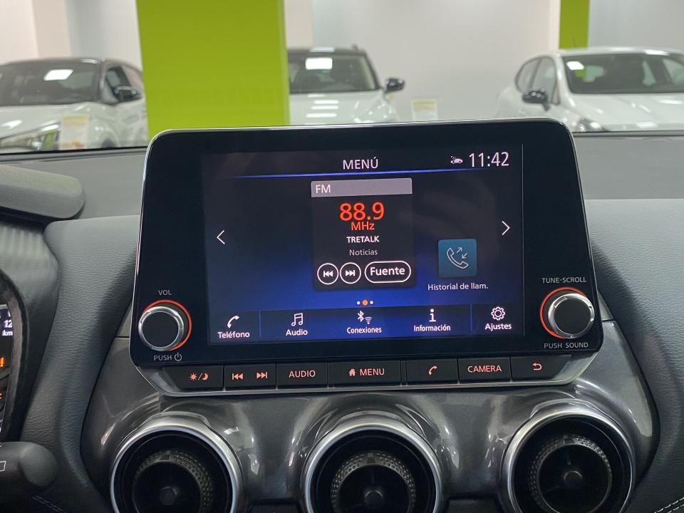 Nissan JUKE N-Connecta 1.0 DIG-T 114CV DCT