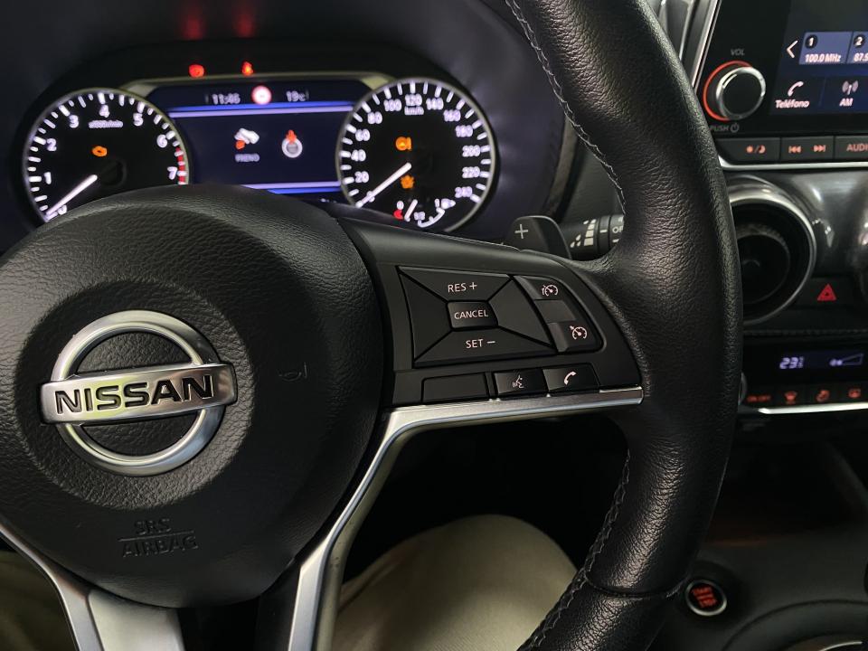 Nissan JUKE N-Connecta 1.0 DIG-T 114CV DCT