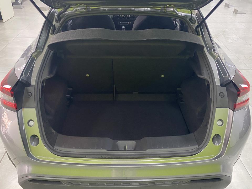 Nissan JUKE N-Connecta 1.0 DIG-T 114CV DCT