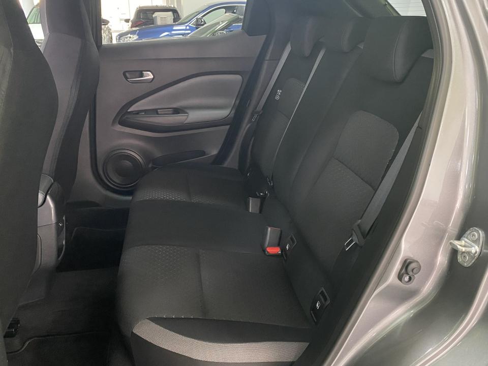 Nissan JUKE N-Connecta 1.0 DIG-T 114CV DCT