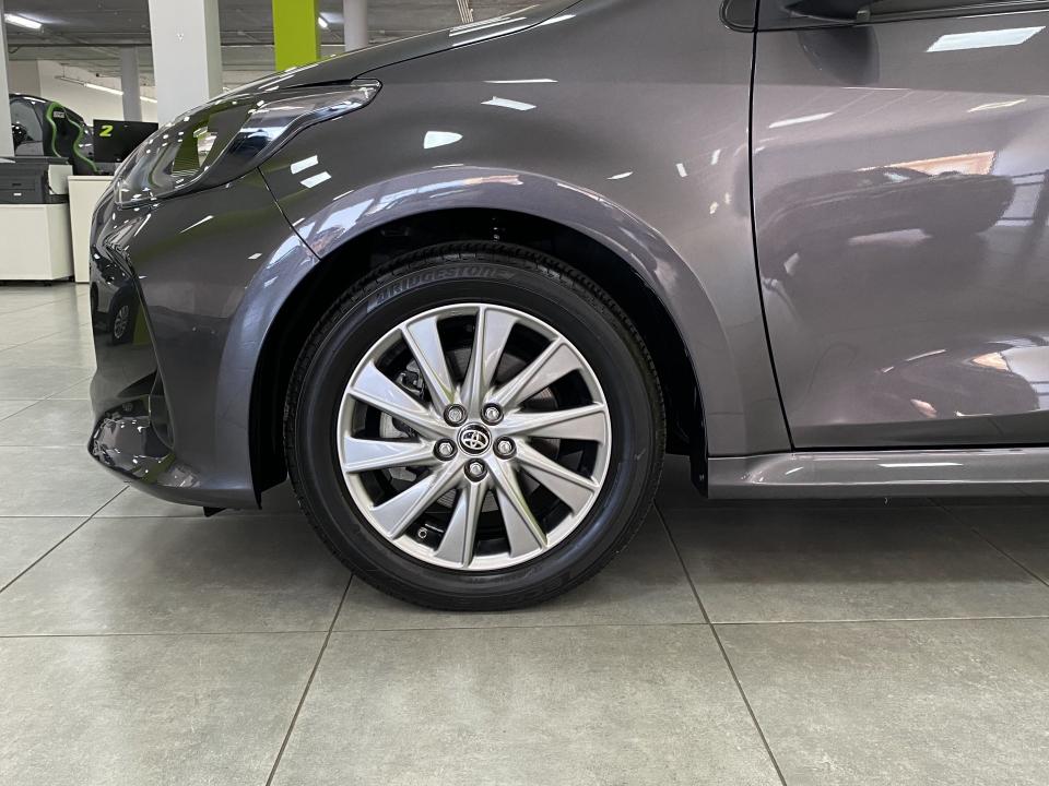 Toyota Yaris Active Tech 1.5 120H HEV