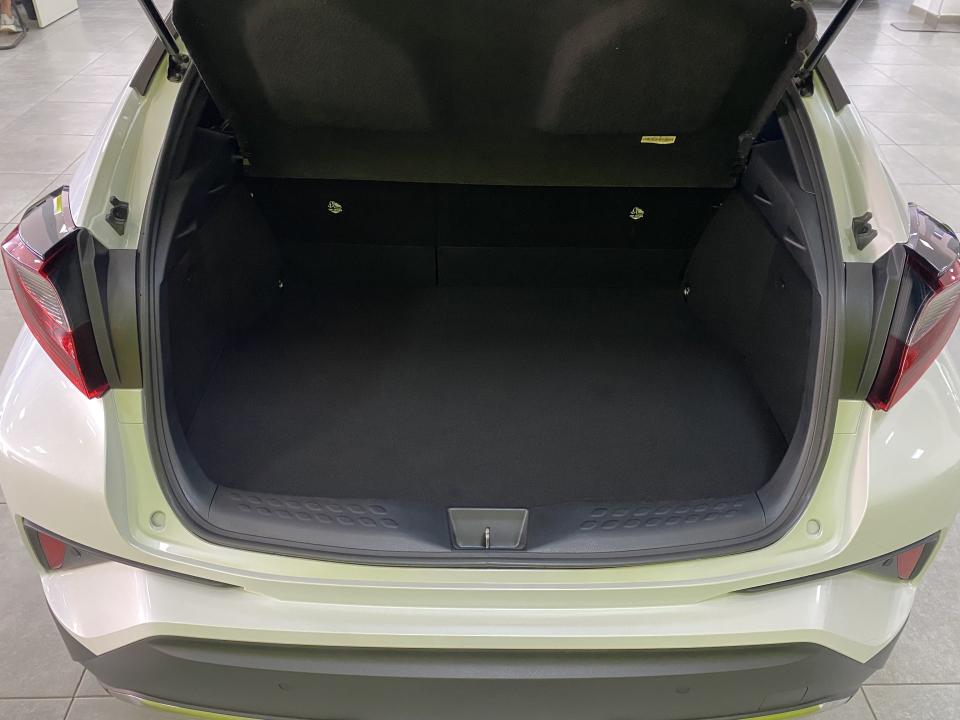 Toyota C-HR Advance 1.8 125H e-CVT HEV