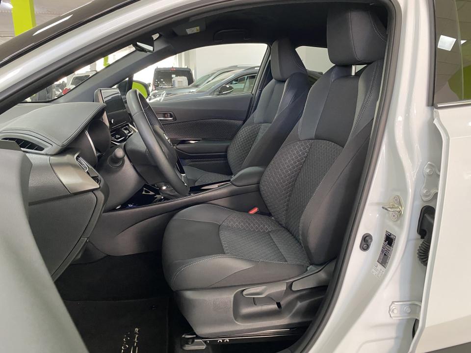 Toyota C-HR Advance 1.8 125H e-CVT HEV