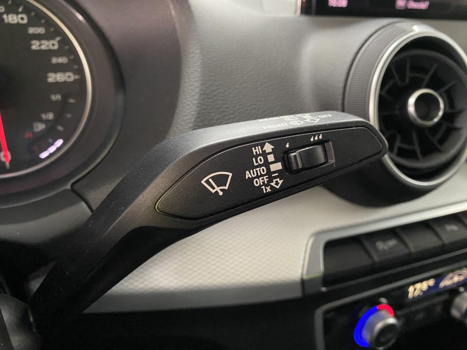 Audi Q2 Design 30 1.0 TSI 116CV