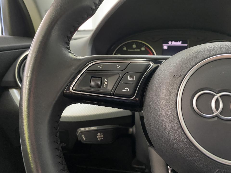 Audi Q2 Design 30 1.0 TSI 116CV