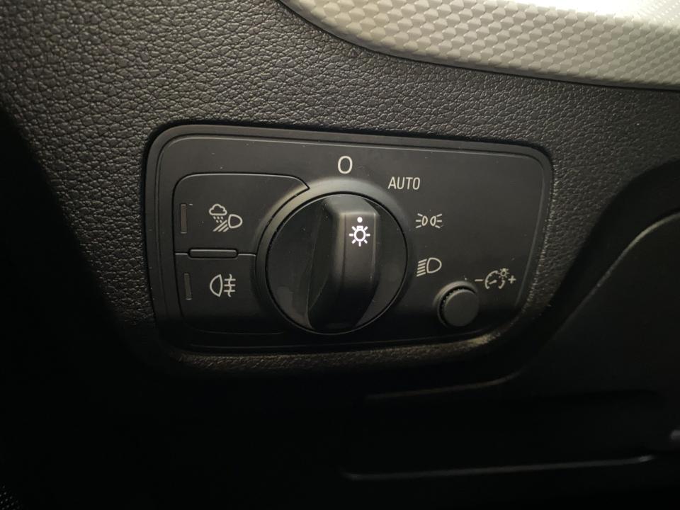 Audi Q2 Design 30 1.0 TSI 116CV