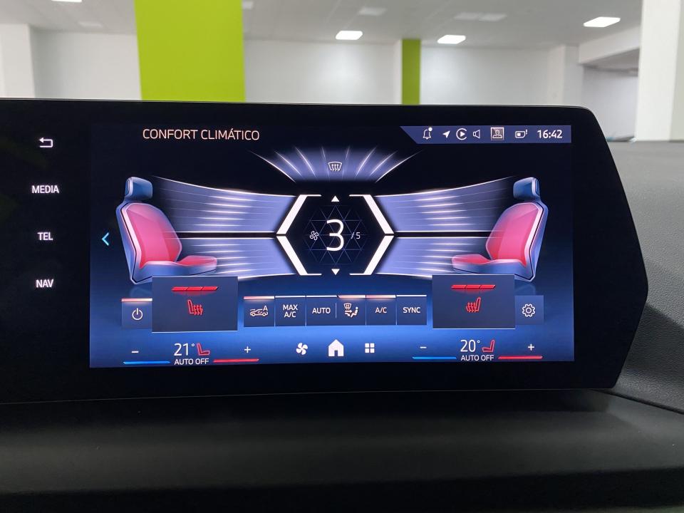 BMW Serie 2 Coupé M Sport Design 220D 2.0 163CV Auto MHEV