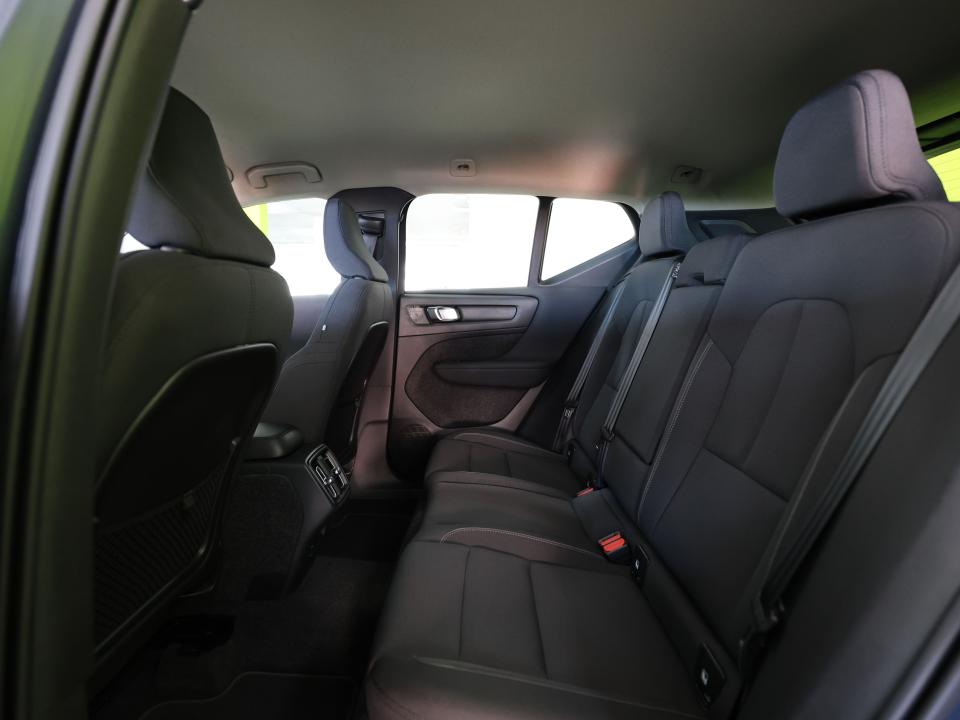 Volvo XC40 Momentum Pro T2 1.5 129CV Auto.