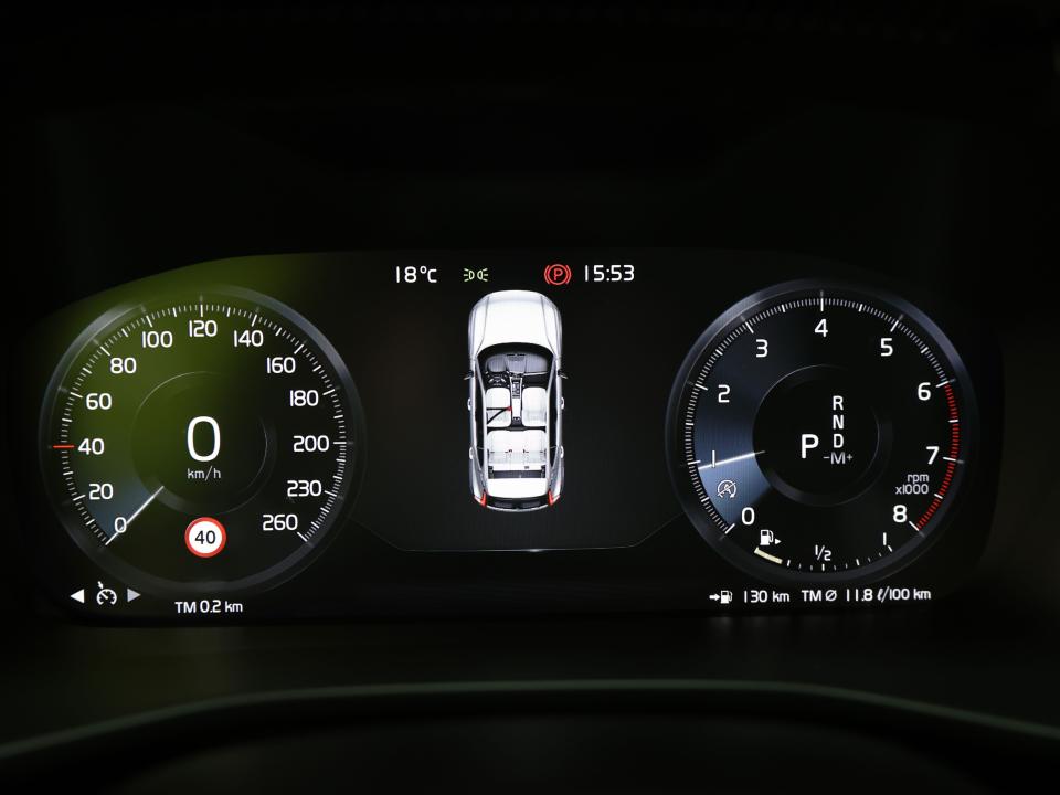 Volvo XC40 Momentum Pro T2 1.5 129CV Auto.