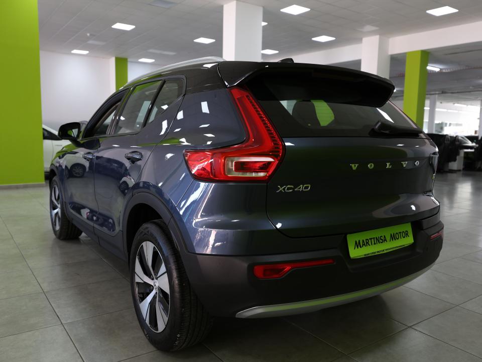 Volvo XC40 Momentum Pro T2 1.5 129CV Auto.