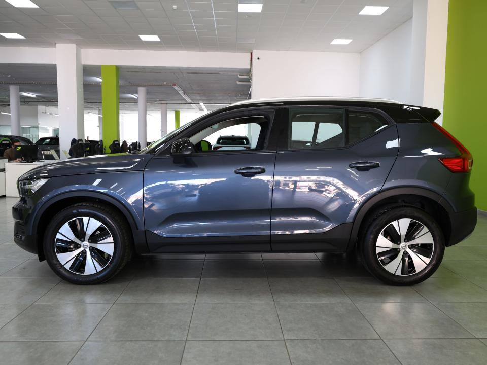 Volvo XC40 Momentum Pro T2 1.5 129CV Auto.