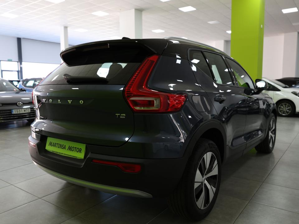Volvo XC40 Momentum Pro T2 1.5 129CV Auto.