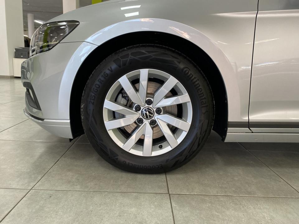Volkswagen Passat Business 2.0 TDI 150CV