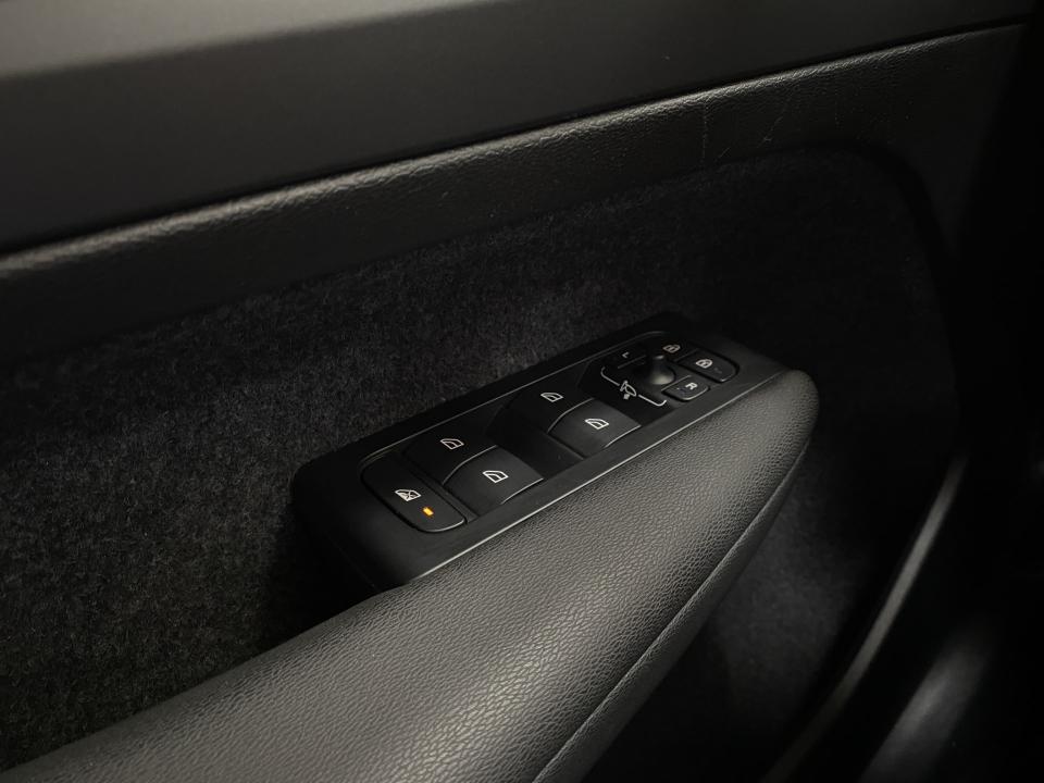 Volvo XC40 Momentum Pro T2 1.5 129CV Auto.