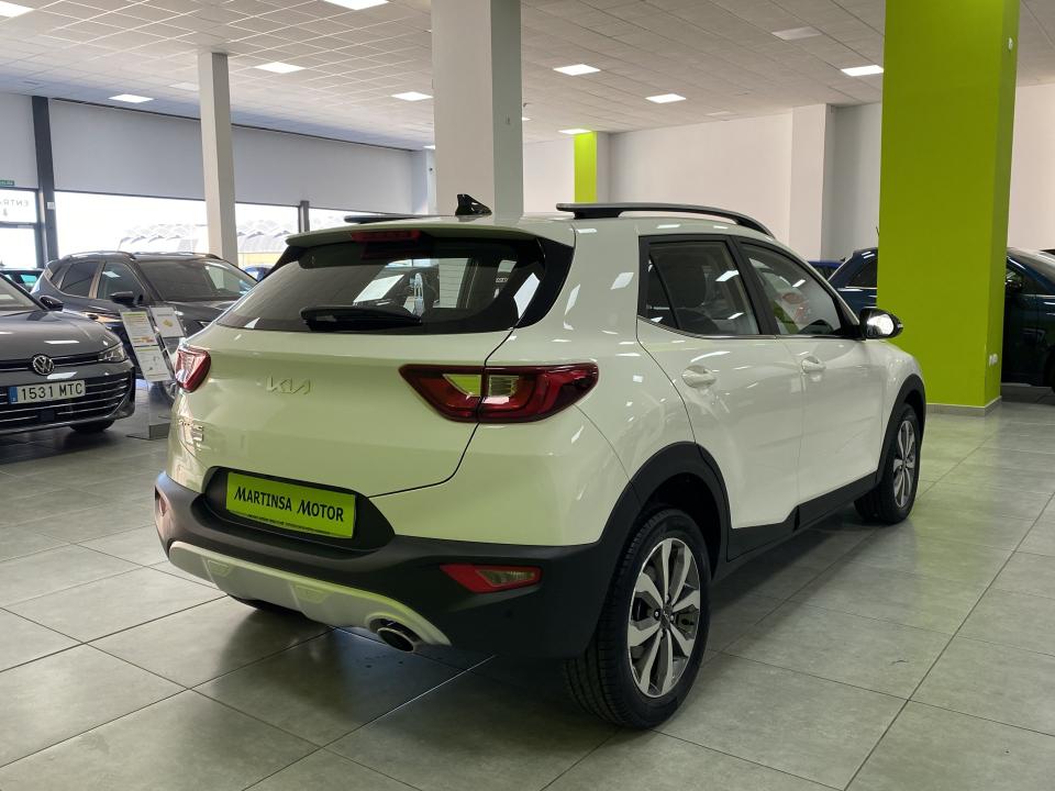Kia Stonic Drive 1.0 T-GDI 100CV MHEV