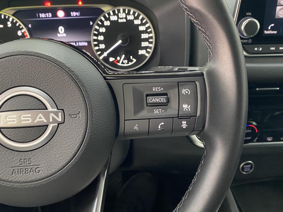 Nissan Qashqai Acenta 1.3 DIG-T 140CV MHEV