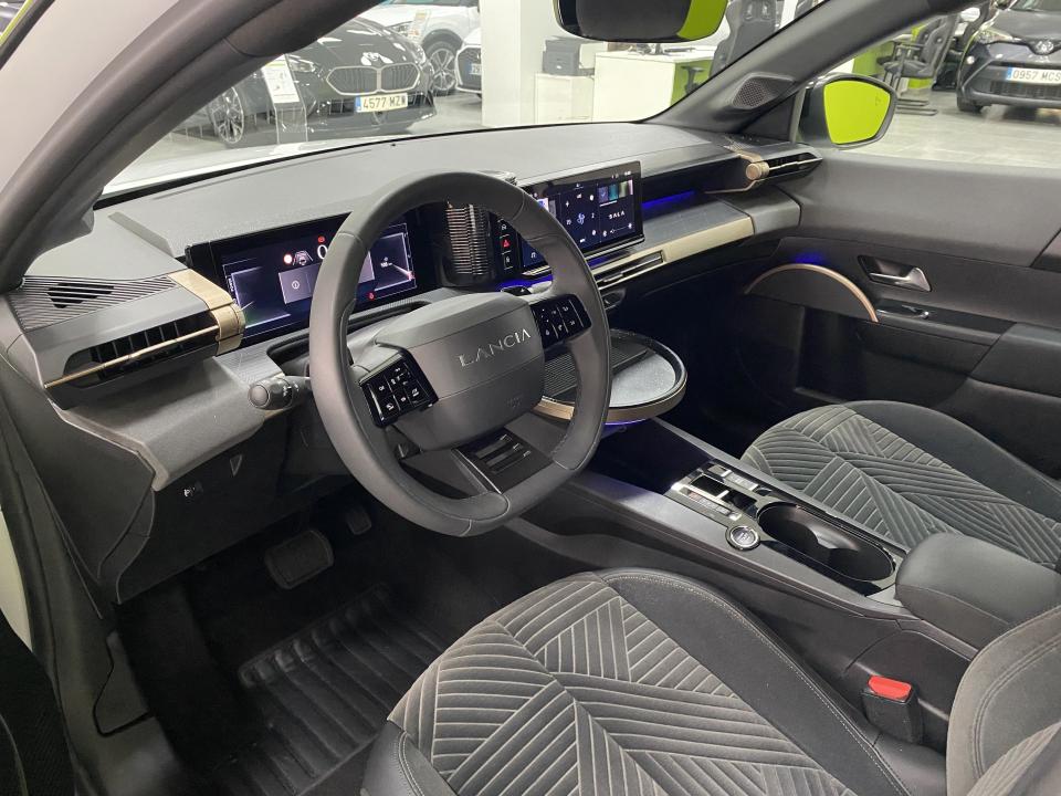 Lancia Ypsilon LX Ibrida 1.2 100CV Auto MHEV