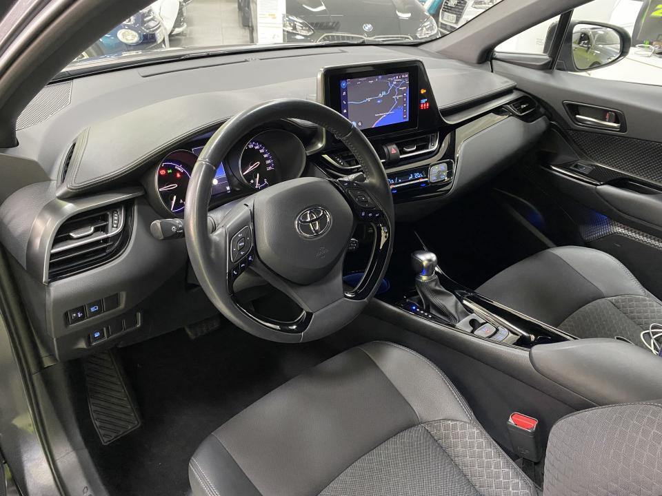 Toyota C-HR Advance 1.8 125H e-CVT HEV