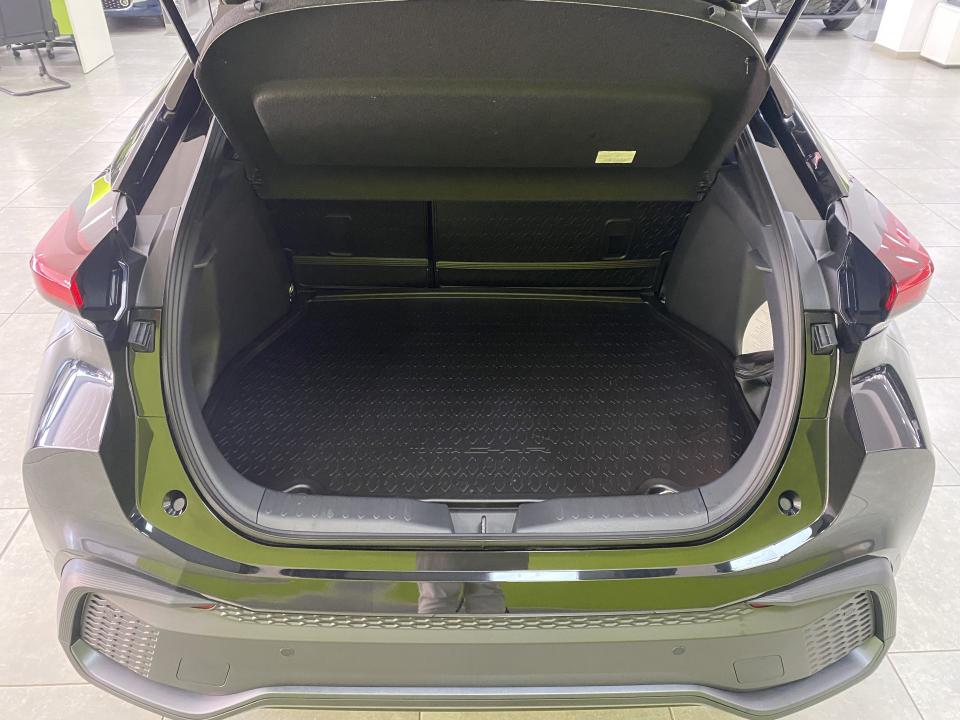 Toyota C-HR Advance 1.8 140H e-CVT HEV