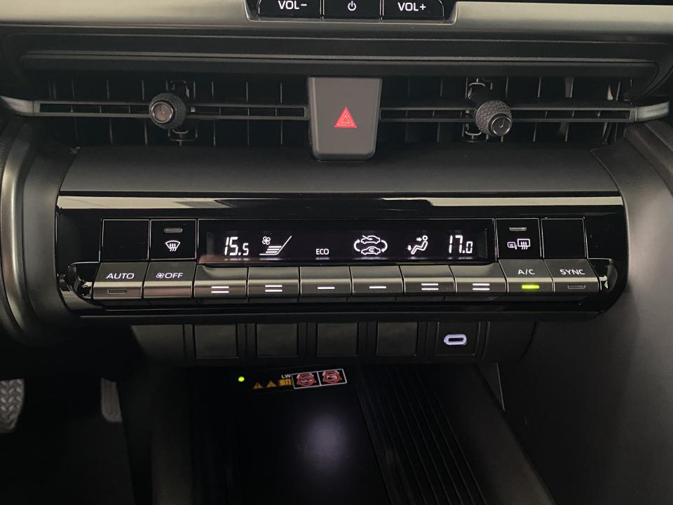 Toyota C-HR Advance 1.8 140H e-CVT HEV