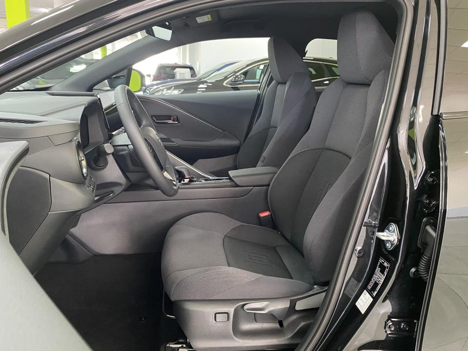 Toyota C-HR Advance 1.8 140H e-CVT HEV