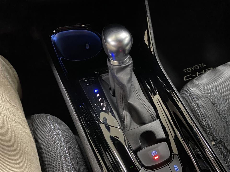 Toyota C-HR Advance 1.8 125H e-CVT HEV