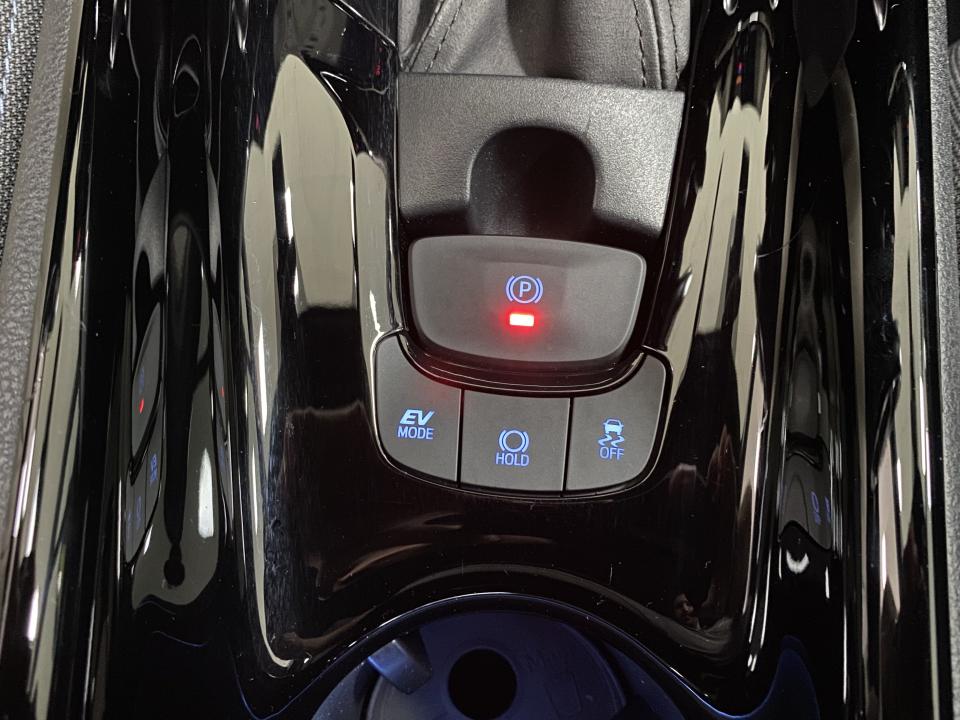 Toyota C-HR Advance 1.8 125H e-CVT HEV