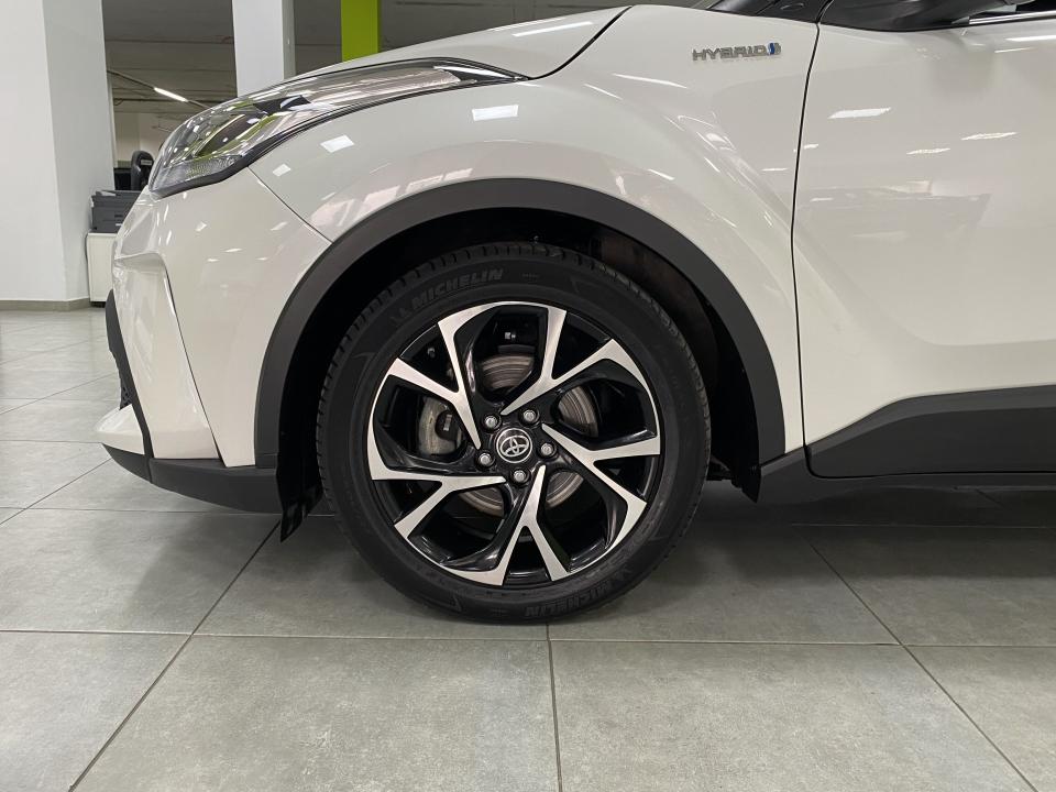 Toyota C-HR Advance 1.8 125H e-CVT HEV