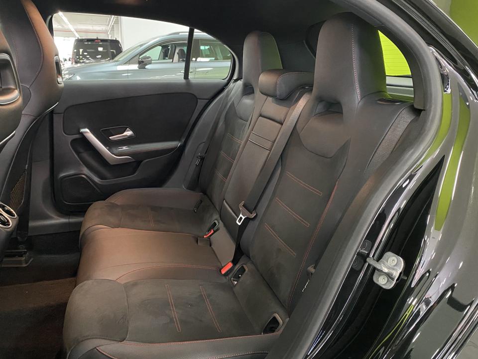 Mercedes Benz Clase A AMG 180 1.3 136CV Auto. MHEV