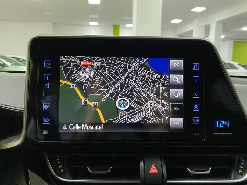 Toyota C-HR Advance 1.8 125H e-CVT HEV