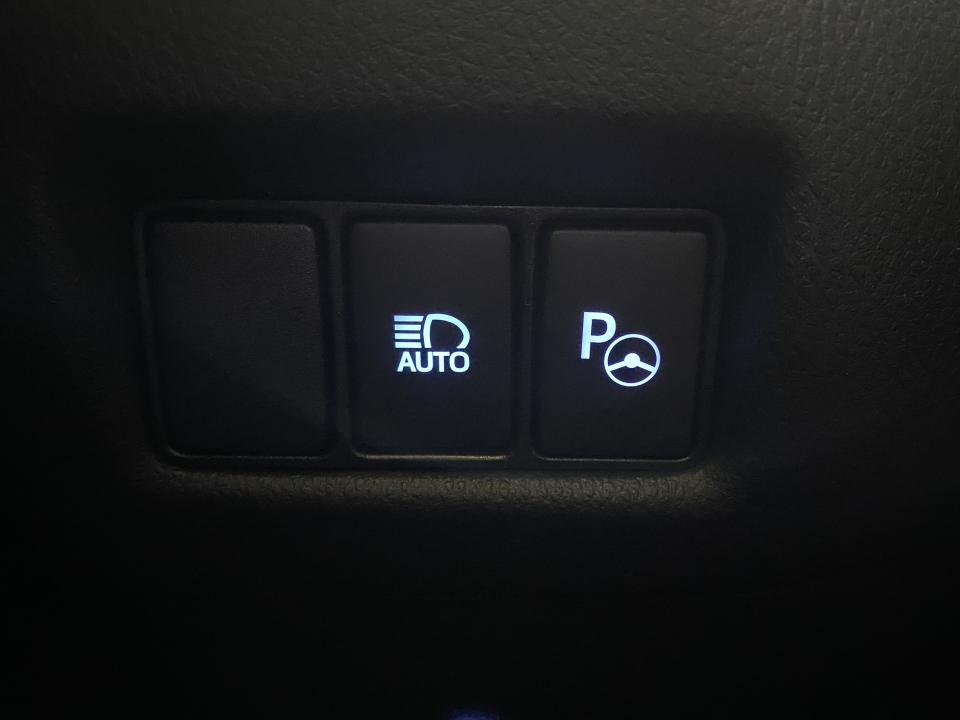 Toyota C-HR Advance 1.8 125H e-CVT HEV