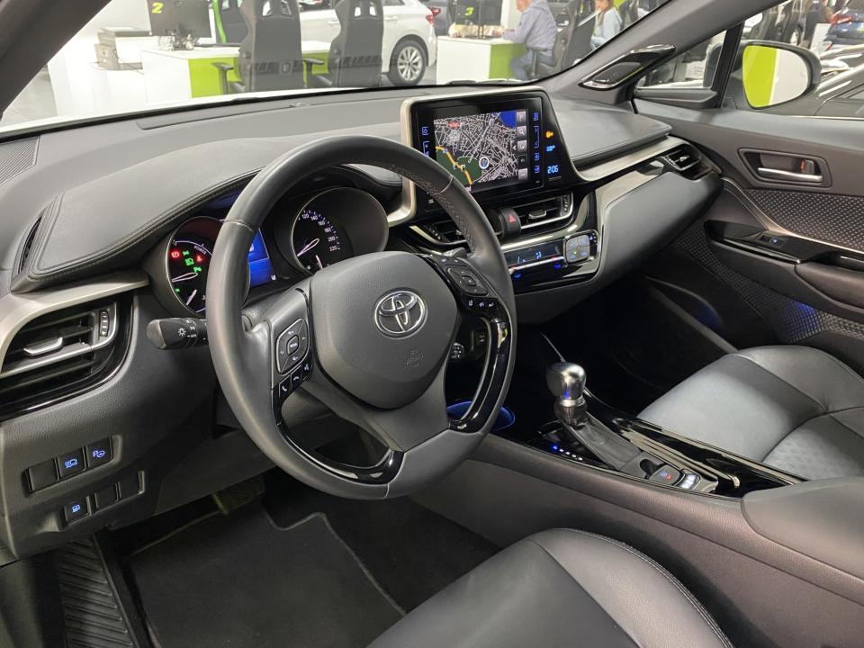 Toyota C-HR Advance 1.8 125H e-CVT HEV