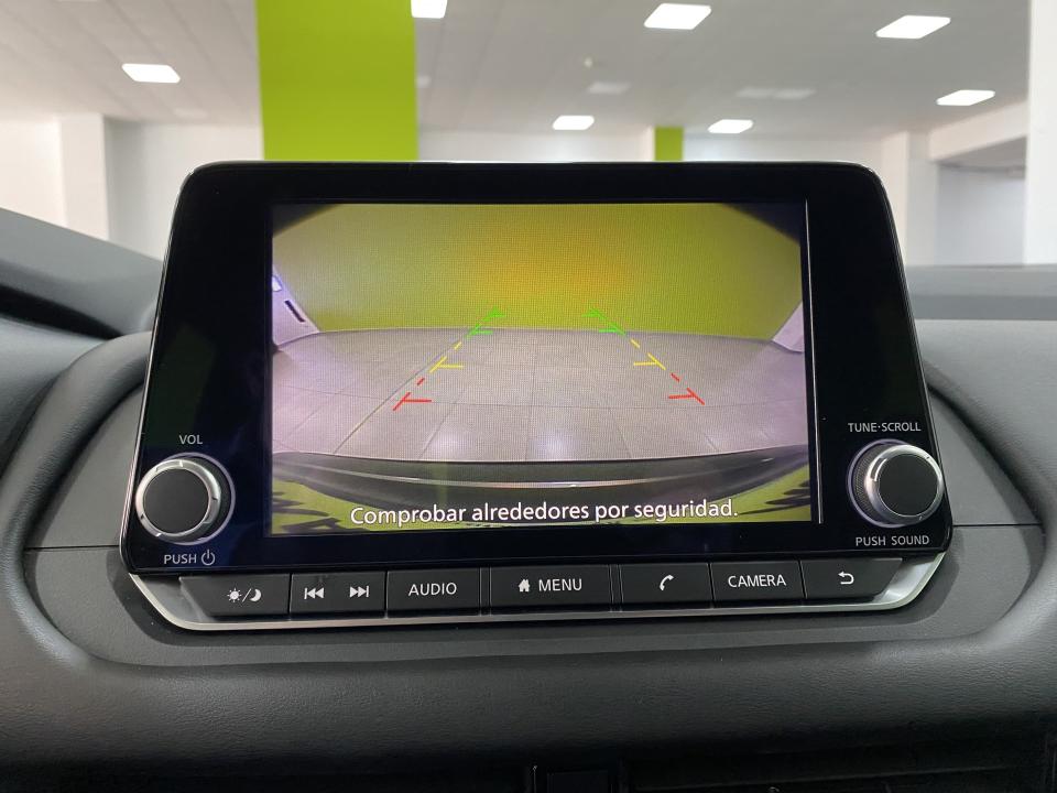 Nissan Qashqai Acenta 1.3 DIG-T 140CV MHEV