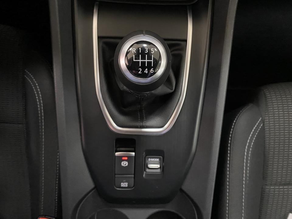 Nissan Qashqai Acenta 1.3 DIG-T 140CV MHEV