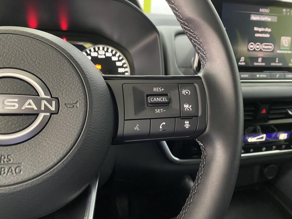 Nissan Qashqai Acenta 1.3 DIG-T 140CV MHEV